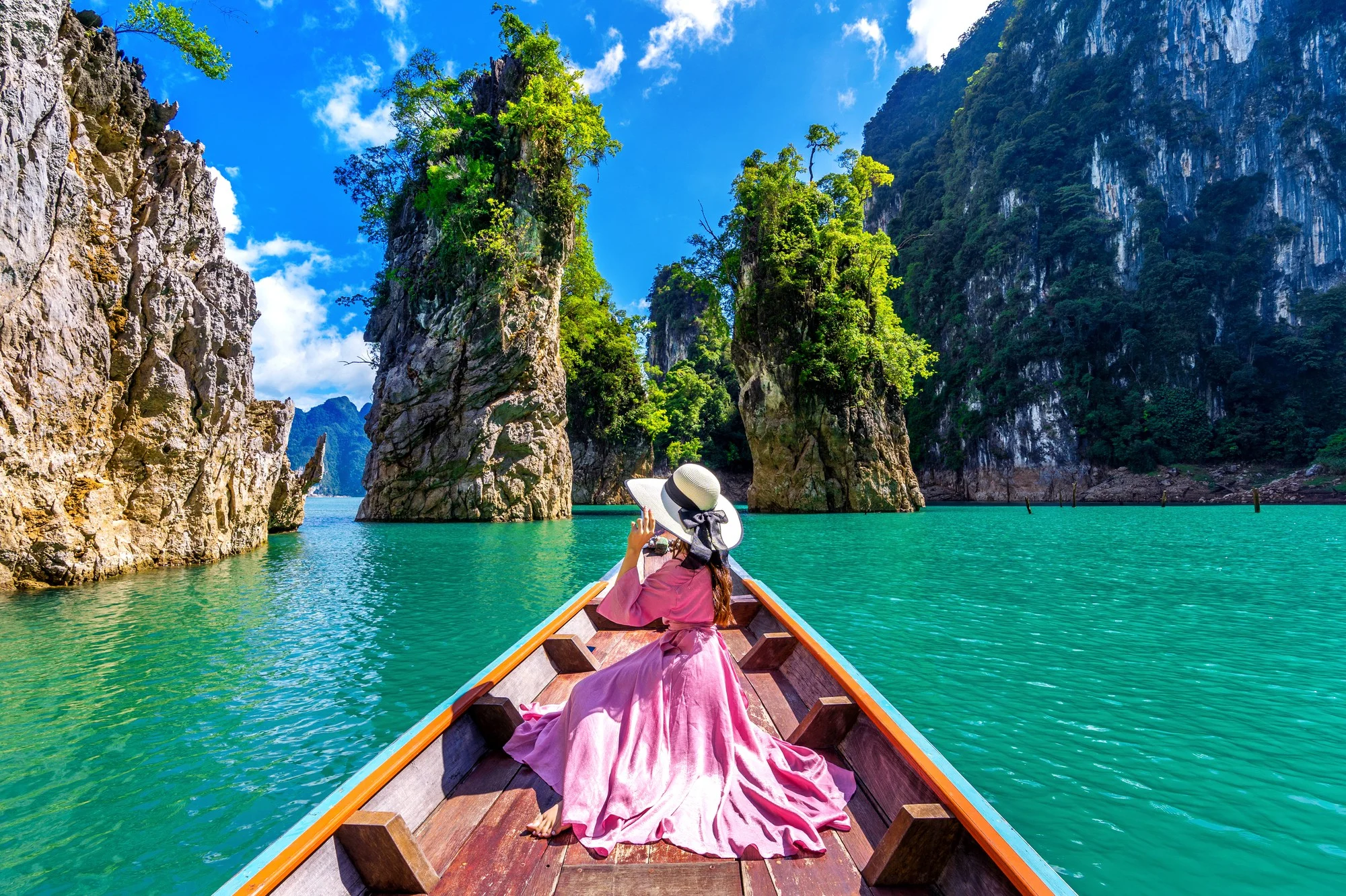 How to Land a Job that Lets You Travel the World